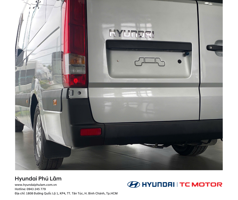 Hình ảnh phần đuôi xe của Hyundai Solati Full Option