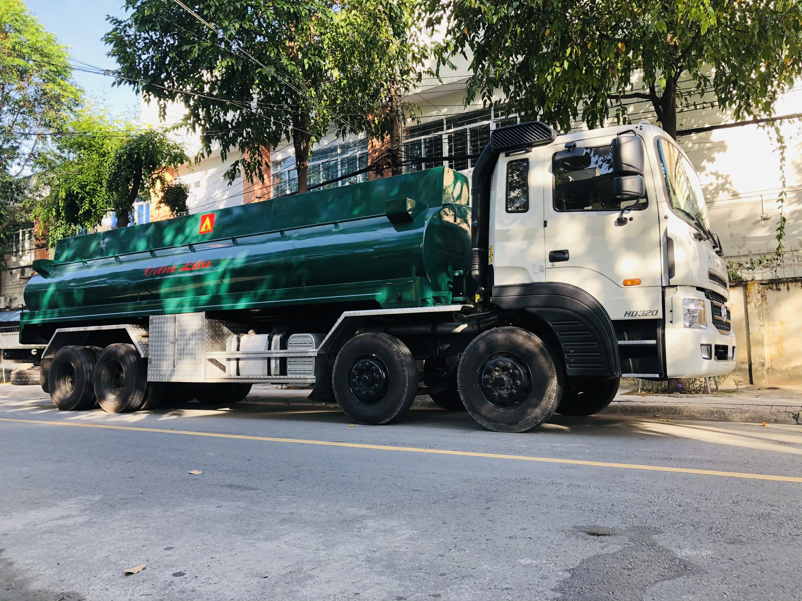 Xe tải HD320 Xitec